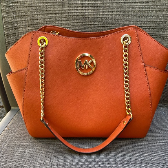Michael Kors Handbags - Michael Kors Purse